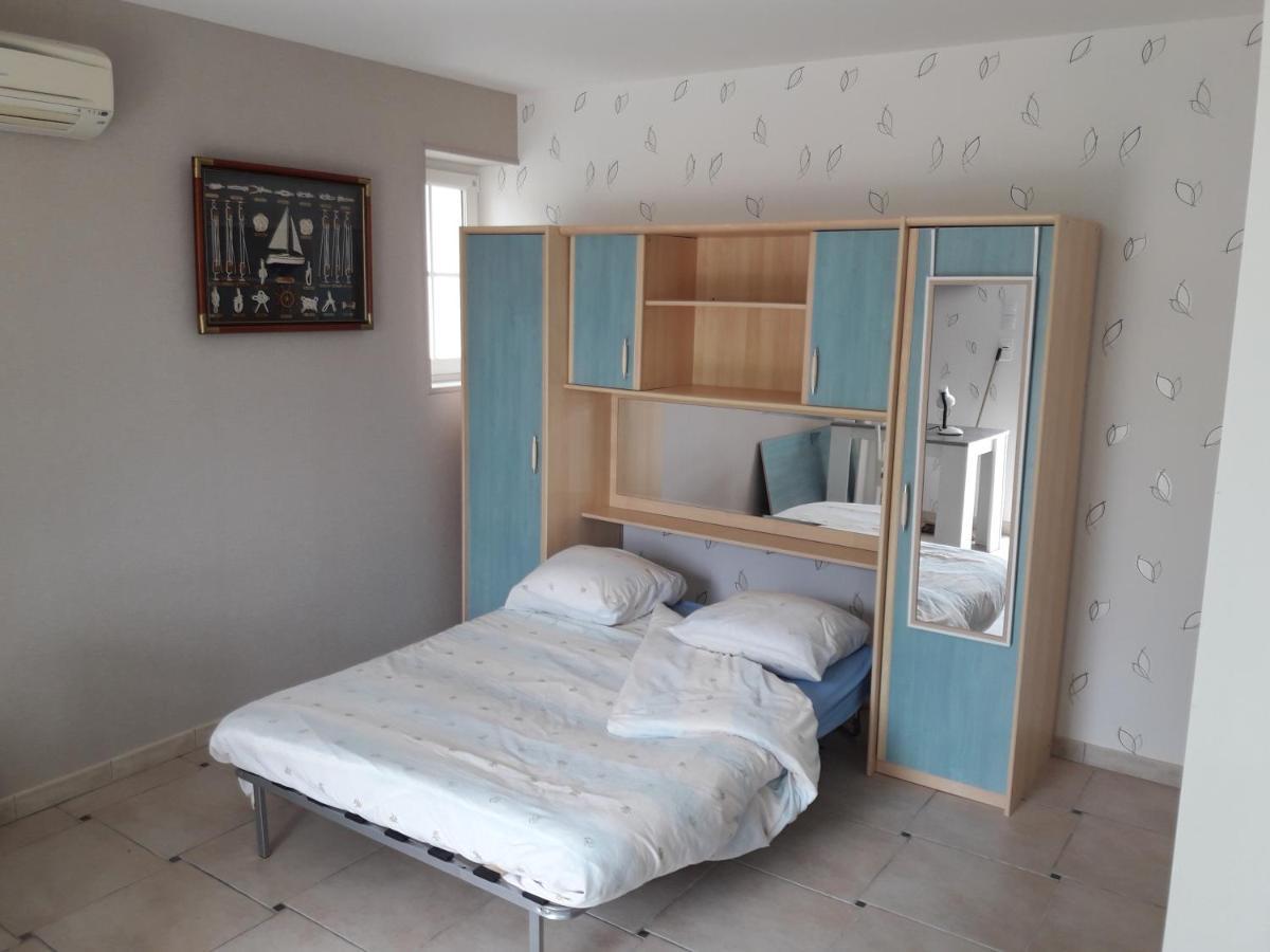 Logis De Lange Studio 2 P Saint-Hilaire-la-Palud المظهر الخارجي الصورة